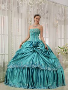 Custom Made Pick-ups Dresses Quinceanera with Appliques in Teal