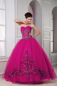 Fashionable Tulle Sweetheart Quinceanera Dresses with Embroidery