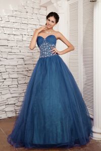A-line Beading Quince Dresses with Appliqued Waist