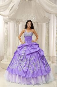 One Shoulder Ruched Light Purple Dress for Quince with Pick-ups