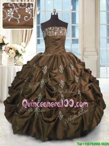 Decent Sleeveless Beading and Appliques and Embroidery and Pick Ups Lace Up Quince Ball Gowns