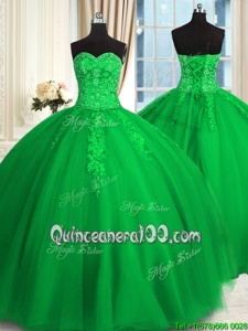 Sleeveless Appliques and Embroidery Lace Up Quinceanera Gowns