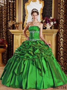 Taffeta Appliqued Green Strapless Quince Dresses with Pick-ups