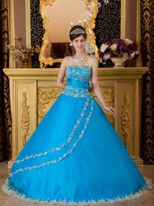 A-line Strapless Quinceanera Gowns Dresses with Appliques