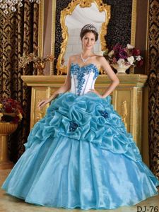 Appliques and Pick ups Accent Blue and White Dresses Quinceanera