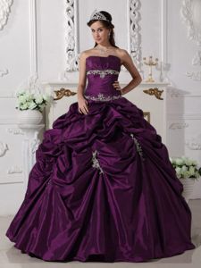 Dark Purple Strapless Quinceanera Dress with Appliques and Pick ups
