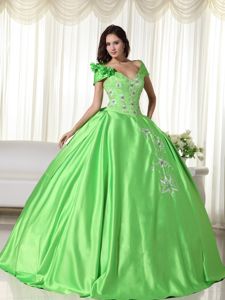 Spring Green off Shoulders Sweet 16 Dresses with Embroidery