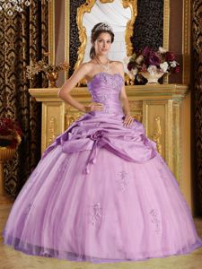 Tasty Ball Gown Vestidos Para Quinceanera with Beaded Appliques