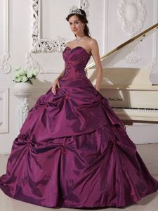 Dark Purple Sweetheart Pick-ups Quinceanera Gown with Appliques