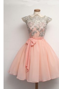 Scalloped Knee Length Zipper Mother of Bride Dresses Peach for Prom and Party with Appliques
