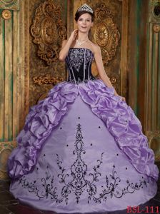 Embroidery and Pick ups Sweet Sixteen Dresses in Black and Lavender