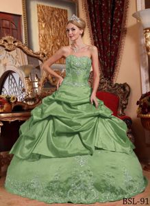 Embroidered Olive Green Taffeta Sweet 15 Dresses with Pick ups