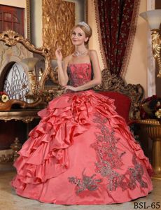 Coral Red Strapless Sweet 15 Dresses with Appliques and Ruffles