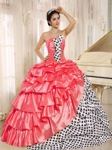 Multi-colored Sweet 15 Dresses Strapless with Pick-ups Wholesale