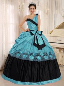Blue and Black One Shoulder Quince Dress with Bow and Appliques
