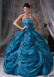 Stylish Ball Gown with Pick-ups Quinceanera Dress for Sweet 16