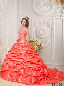 Appliqued Strapless Dresses for A Quinceanera with Brush Train
