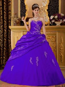 Purple Ball Gown Sweetheart Quinces Dresses with Appliques 2013