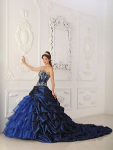 Royal Blue Sweetheart Appliques Quinceanera Dress with Pick-ups