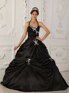 Pretty Haltered Black V-neck Appliqued Quinceanera Gown on Sale ...