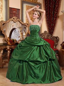 Emerald Green Strapless Ball Gown Taffeta Quinceanera Dresses