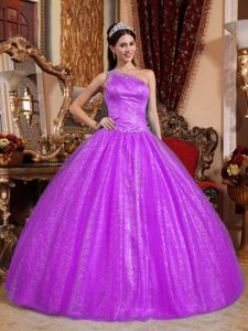 One Shoulder Fuchsia Quinceanera Dress in Tulle and Shinning Fabric
