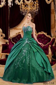 Green Appliques Ball Gown Quinceanera Dress Sweetheart Full Skirt