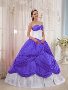 Purple and White Sweetheart Dress for Quinceanera with Appliques