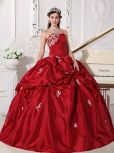 Appliqued and Ruched Taffeta Sweetheart Wine Red Sweet 16 Dress