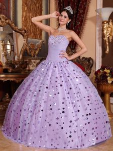 Lavender Quinceanera Dress with Beaded Decorate Bust and Sequined Skirt