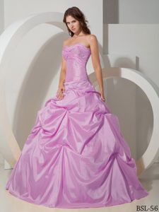 Lilac Beaded Sweetheart Pick-ups Taffeta Quinceanera Dresses