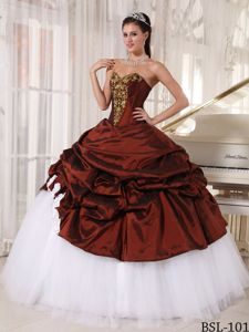 Taffeta and Tulle Wine Red and White Sweet 16 Dresses with Pick-ups
