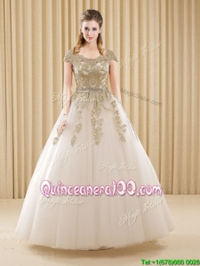Gorgeous Scoop Beading and Appliques Vestidos de Quinceanera White Lace Up Short Sleeves Floor Length