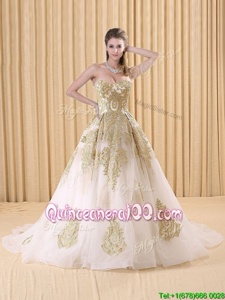 Chic Appliques Vestidos de Quinceanera White Lace Up Sleeveless Sweep Train